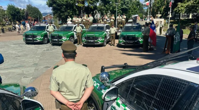 Carabineros recibe siete vehículos para el servicio policial distribuidos en Coyhaique y Aysén