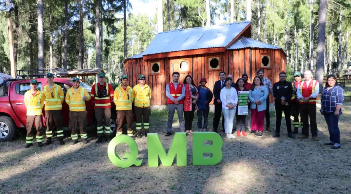 Minvu, Conaf, PDI y Municipio de Aysén se unen para incentivar la prevención de Incendios Forestales