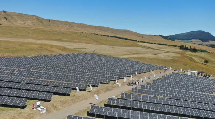 Edelaysen sigue impulsando la energía renovable en primer año de Planta Fotovoltaica El Blanco