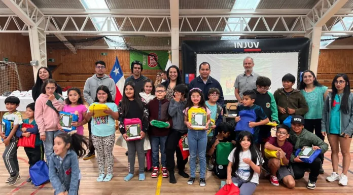 ENTRETENIDAS ACTIVIDADES MARCAN CIERRE DEL CENTRO DE CUIDADOS PARA TRABAJOS DE TEMPORADA EN 3 COMUNAS