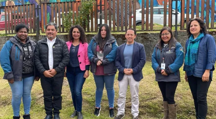 EJECUCIÓN DE PROGRAMAS SOCIALES EN GUAITECAS SON VERIFICADOS EN TERRENO POR SEREMI DE DESARROLLO SOCIAL Y FAMILIA