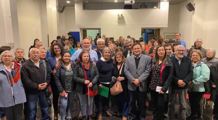 Con gran participación se realizó encuentro ciudadano por mejores pensiones para Chile encabezado por la Ministra Jeannette Jara
