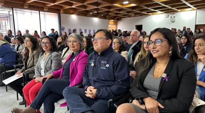 Conmemoración Día Internacional de la Mujer: Gobernadora se compromete a avanzar en la conservación de residencia transitoria regional