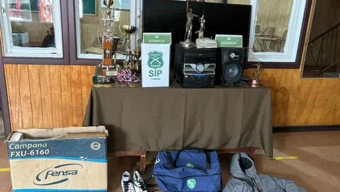 Carabineros de Coyhaique detuvo a sujeto con diversas especies del club Deportivo Baquedano en su poder