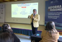 Gobierno difunde la Reforma de Pensiones en Terreno