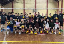 Academia de Vóleibol Pumas presenta nueva implementación deportiva gracias a FONDEP