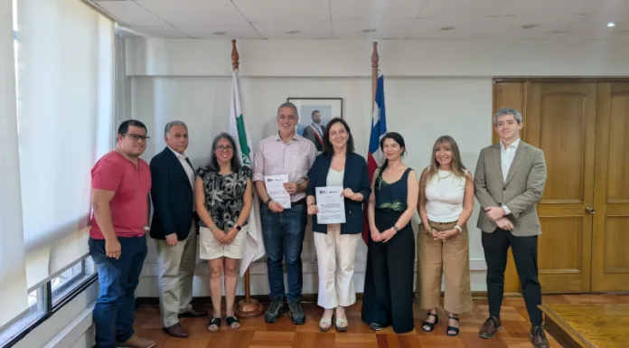 SMA y CONAF firman convenio de colaboración para fortalecer fiscalización ambiental conjunta