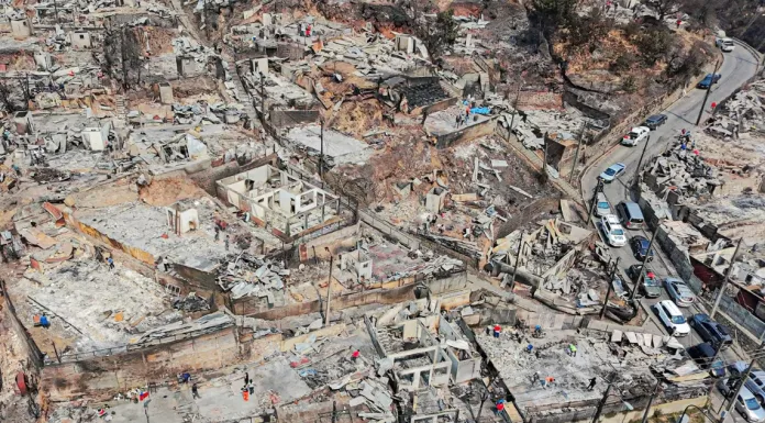 Gobierno eleva a 20 las víctimas fatales y 536 las casas destruidas por incendios en Bío Bío y Ñuble