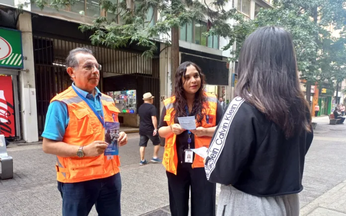 Dirección del Trabajo difunde derechos laborales de jóvenes que se emplean durante el verano
