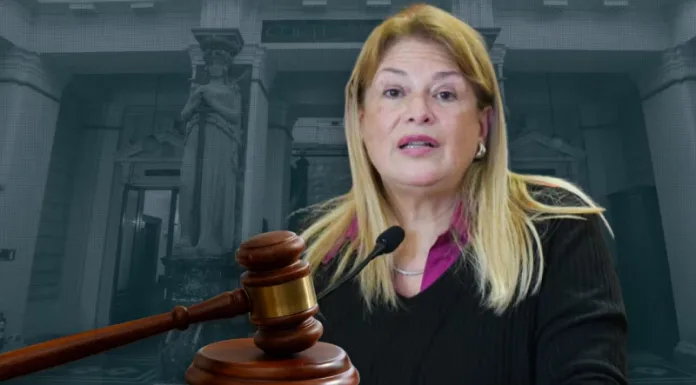 Esquema de corrupción institucionalizado: abogado confiesa pagos millonarios a pareja de Vivanco y revela presunta “venta de fallos”