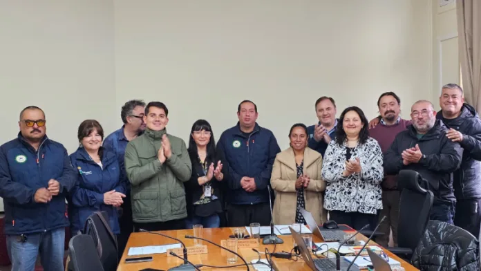 Municipio aumentó a 120 millones el aporte anual a bomberos de Coyhaique