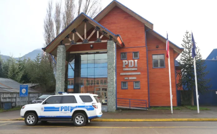 APODERADA DE COLEGIO DE PUERTO AYSÉN POR ROBO DE 5 MILLONES DE PESOS