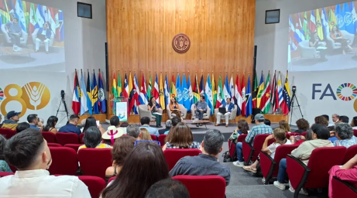 DIRECTORA DE INDAP AYSÉN Y REPRESENTANTES REGIONALES PARTICIPAN EN SEMINARIO INTERNACIONAL SOBRE AGRICULTURA FAMILIAR CAMPESINA