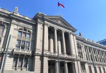 CORTE SUPREMA RESPALDA A LA MUNICIPALIDAD DE COYHAIQUE EN CASO DE DESTITUCIÓN POR USO INDEBIDO DE LICENCIA MÉDICA