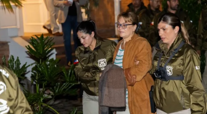 “Trama bielorrusa”: Carabineros se llevó detenida y esposada a exjueza Ángela Vivanco