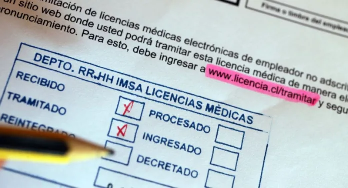Solo 262 han sido despedidos: a meses del escándalo por mal uso de licencias médicas, cifra aumenta a 29 mil funcionarios del Gobierno