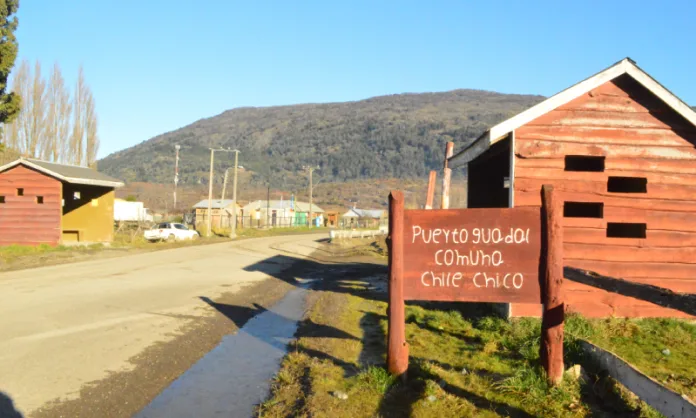 MTT financia diseños de paradores de buses en Villa Mañihuales y Puerto Guadal