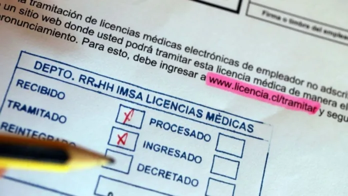 Funcionarios Junji acumularon licencias por más de dos años: más de 20 mil millones no se han recuperado por reposos rechazados