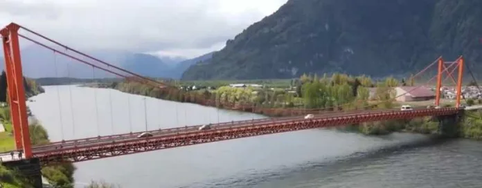 Durante febrero MOP invitará a empresas para postular a trabajos de reparación del Puente Ibáñez