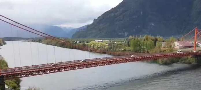 Durante febrero MOP invitará a empresas para postular a trabajos de reparación del Puente Ibáñez