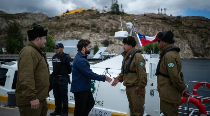 Por motivos familiares: Presidente Boric adelanta retorno a Santiago tras gira por Aysén