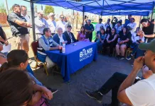 Ministro Carlos Montes encabeza visita a zona afectada por el incendio en la Región de Ñuble