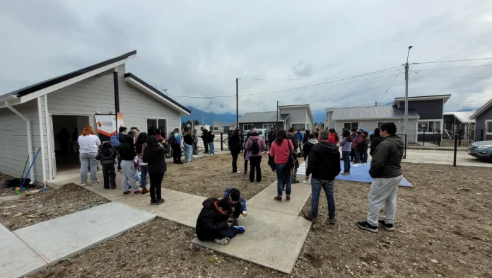 “Ya queda menos”: Familias de Aysén visitan 100% de sus casas y valoran compromiso de constructora Bellavista