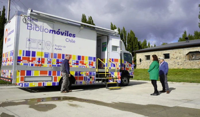 Nuevo Bibliobús 4×4 fortalecerá el acceso a la lectura en localidades rurales de Aysén