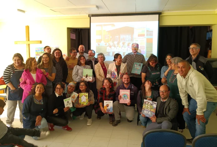 SEREMI del Medio Ambiente de Aysén entrega Premio Carolina Hazard a Escuela San José Obrero por mejor ejecución FPA 2025
