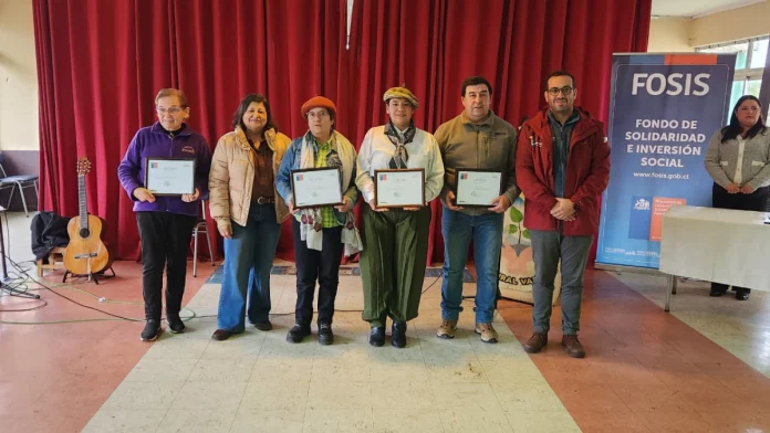 FOSIS ayuda a fortalecer la comunidad de Valle Simpson a través de Acción Local