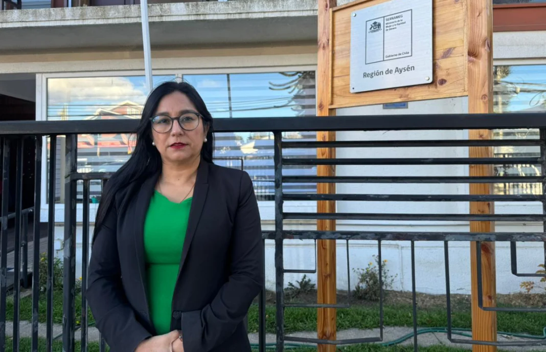 Foto Directora SernamEG Aysen CLC Mauricio Ortega