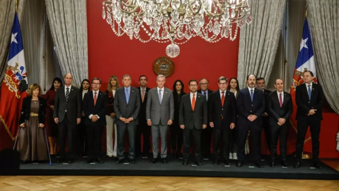 Primer cambio de gabinete de Kast: salen Sedini y Steinert, y Gobierno apuesta por dos biministros