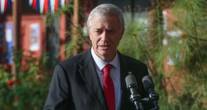 Rechazo al presidente Kast vuelve a subir y llega a lo más alto desde que asumió, según Criteria