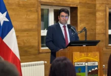 FRANCISCO RONCAGLIOLO, PRESIDENTE REGIONAL DE RN AYSÉN, DESTACA NOMBRAMIENTO DE MARCIA RAPHAEL Y VALORA DESCENTRALIZACIÓN IMPULSADA POR EL PRESIDENTE JOSÉ ANTONIO KAST