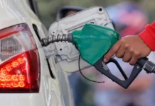 ENAP anuncia fuerte baja en los combustibles: diésel caerá más de $117 por litro desde este jueves