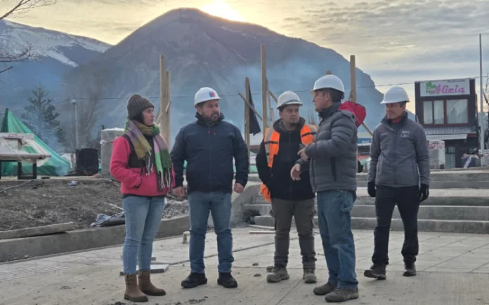 Avanzan a paso firme las obras de la nueva Plaza Principal de Villa Ortega