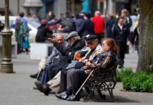 IPS llama a pensionados por leyes de reparación de 75 o más años a solicitar la PGU