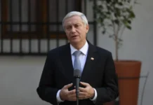 Encuesta Criteria: Aprobación del Presidente Kast repunta al 40% y desaprobación cae seis puntos