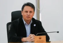 CORE Rossel manifiesta preocupación por disminución de recursos para Capital Abeja en Aysén